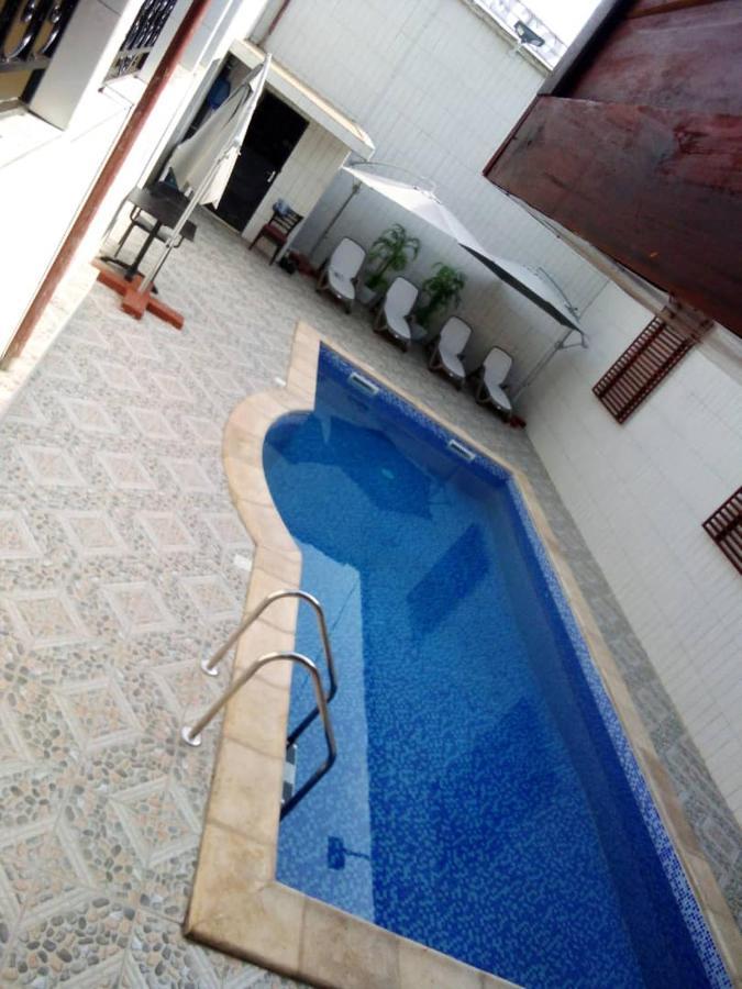 Gold Hotel Bafang Εξωτερικό φωτογραφία