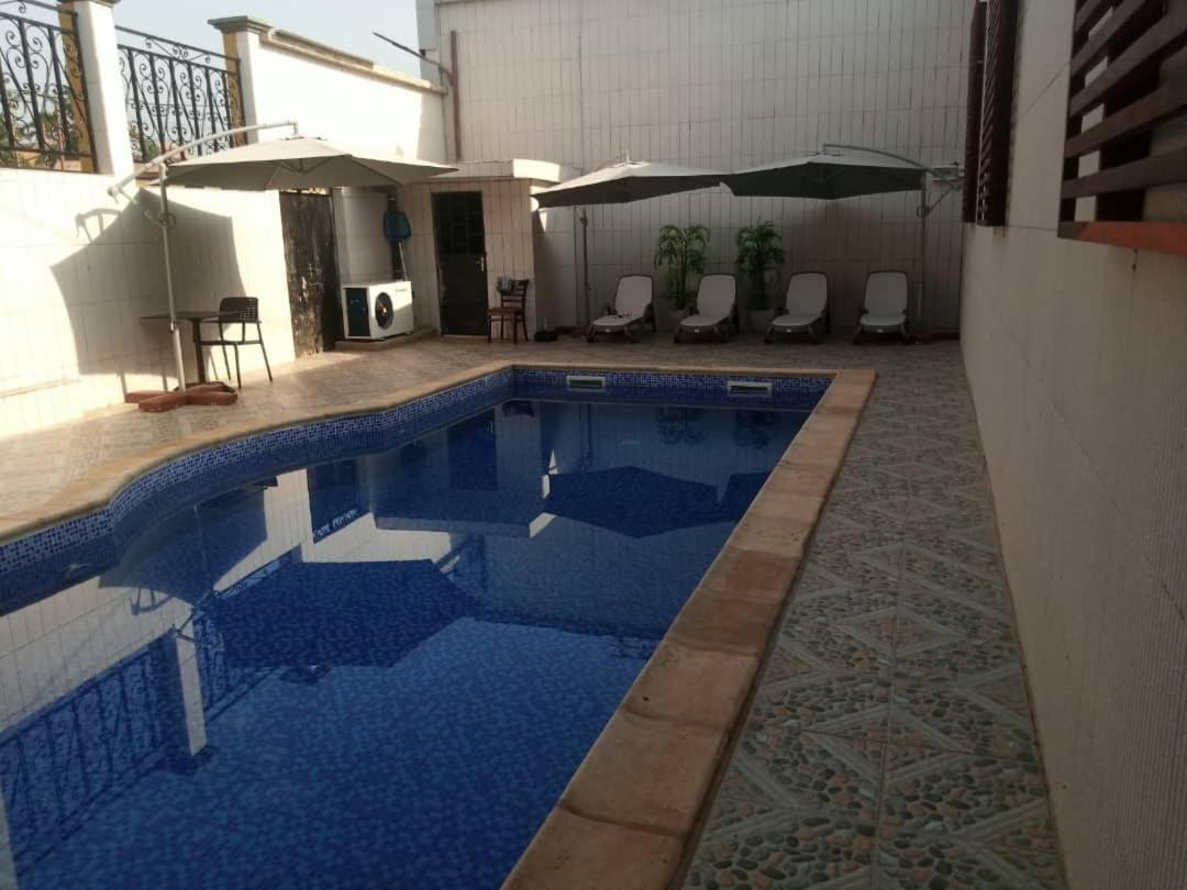 Gold Hotel Bafang Εξωτερικό φωτογραφία