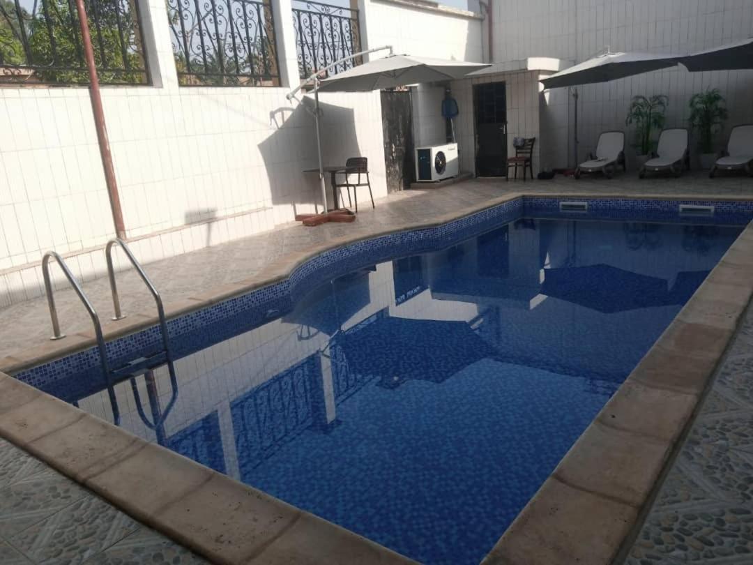 Gold Hotel Bafang Εξωτερικό φωτογραφία